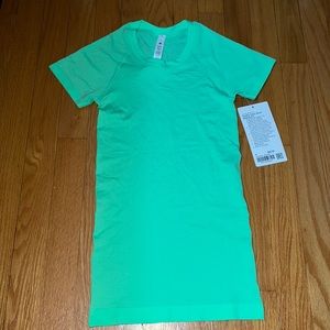 Lululemon Shirt